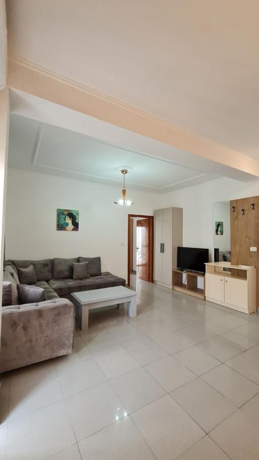 Heming-Way Hotel Δυρράχιο Εξωτερικό φωτογραφία