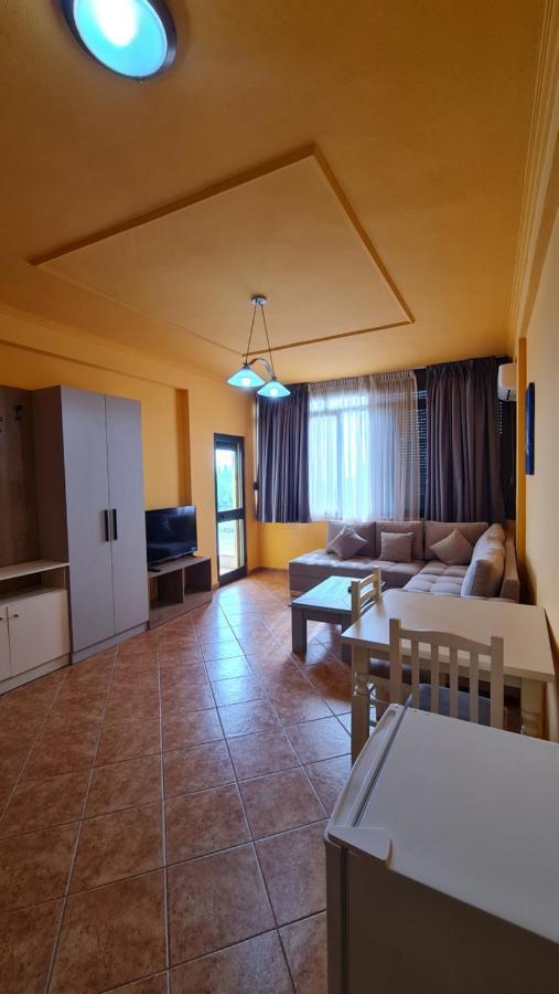 Heming-Way Hotel Δυρράχιο Εξωτερικό φωτογραφία