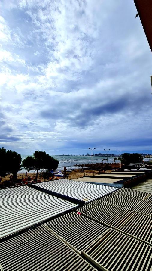 Heming-Way Hotel Δυρράχιο Εξωτερικό φωτογραφία